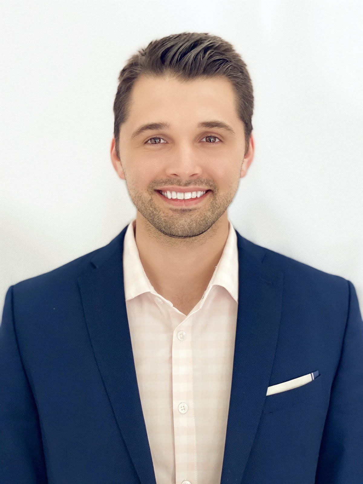 Andrew-Ganje-Headshot