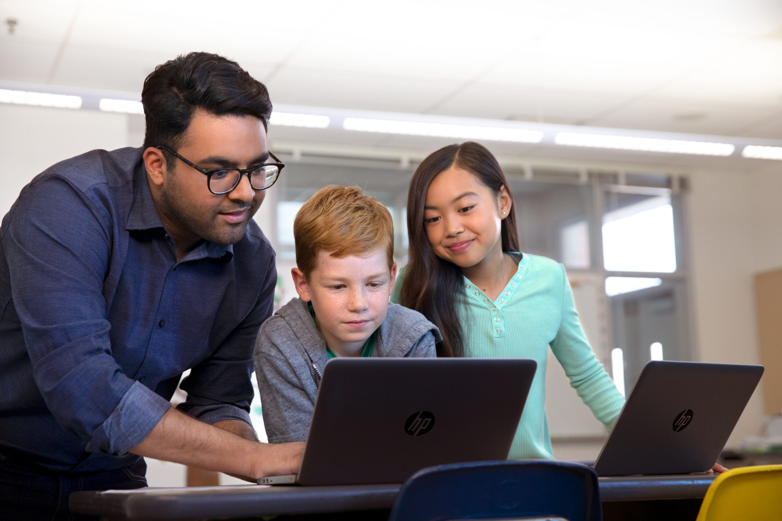 EDU20_DM_and_K12_student_device_005