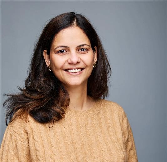 Ami Shastra's headshot