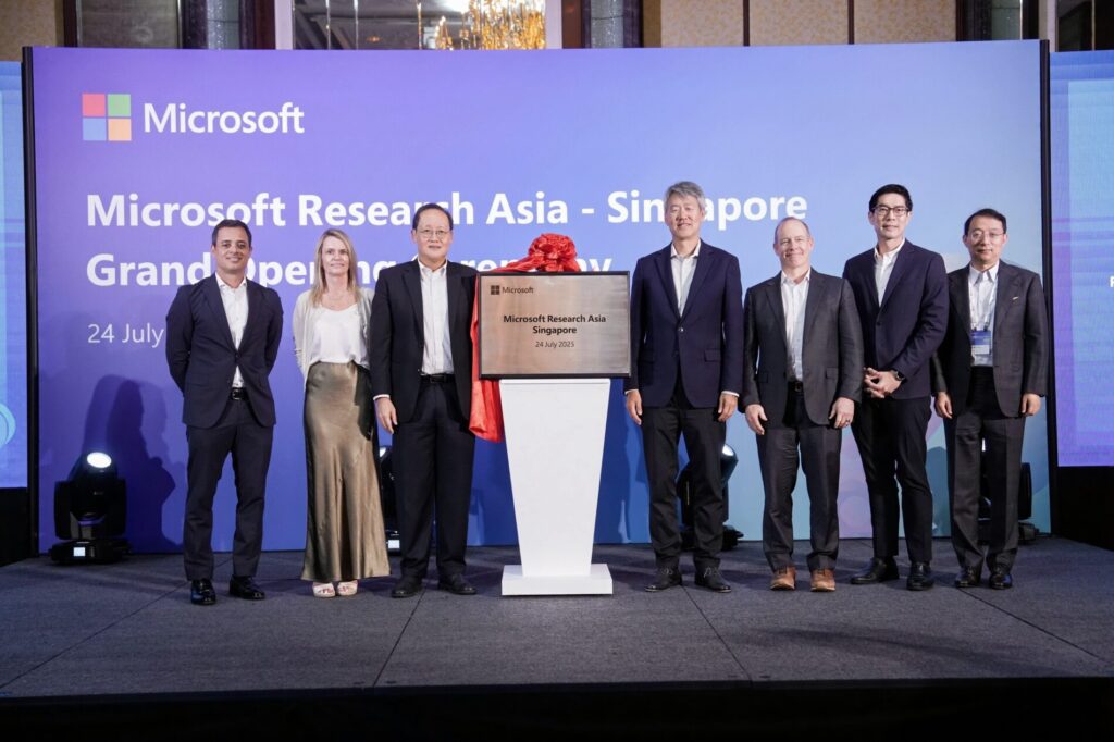 Microsoft Research Asia launches Singapore lab to drive AI innovation, industrial transformation, and talent development