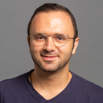 Portrait of Alireza Famili