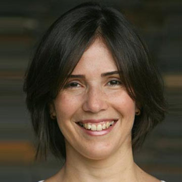 Portrait of Juliana Salles