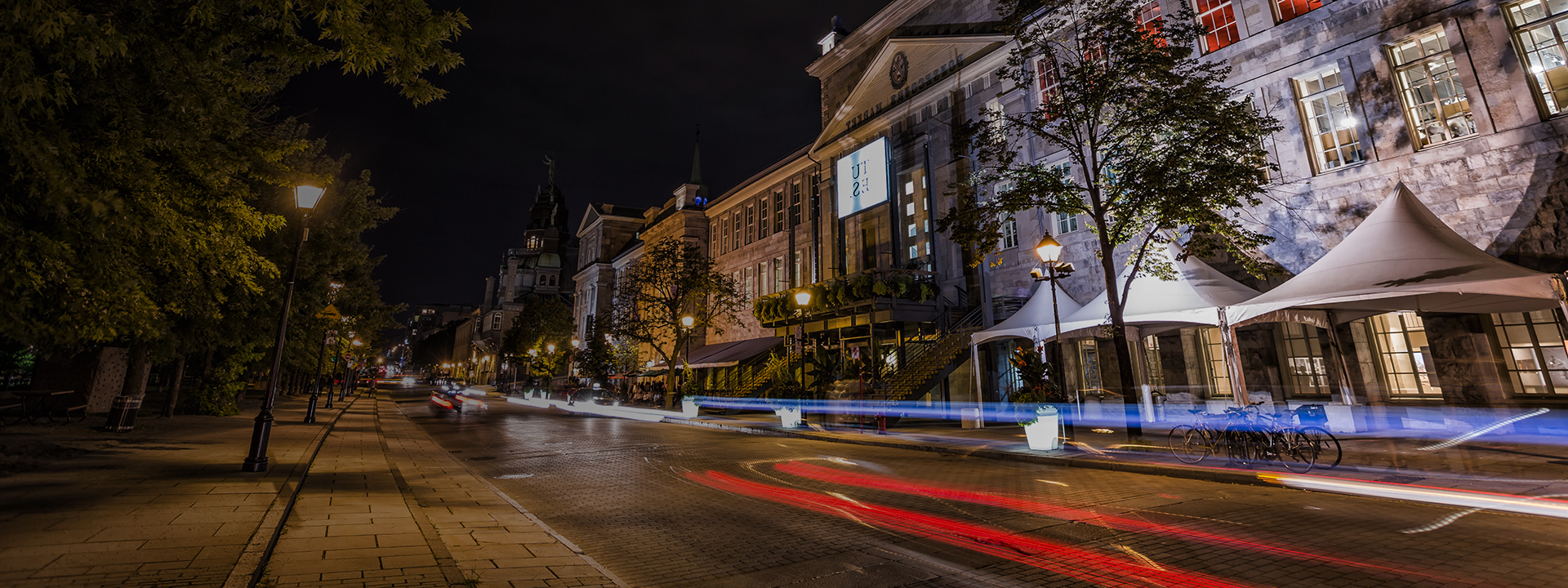 Bonsecours Market at night