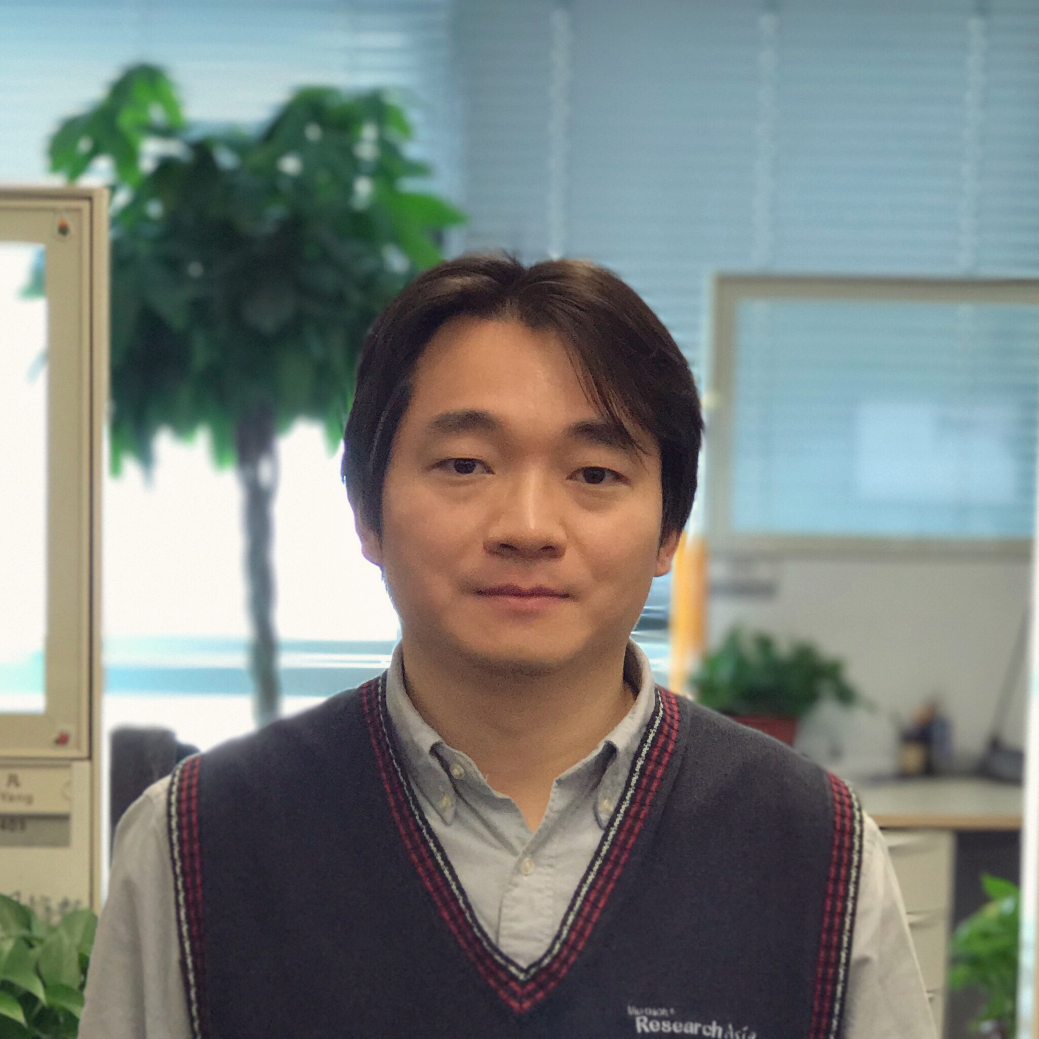 Portrait of Haoxiang Lin