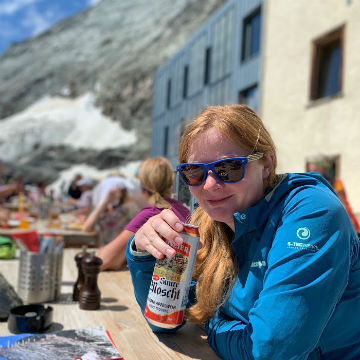 Portrait of Helen Oleynikova