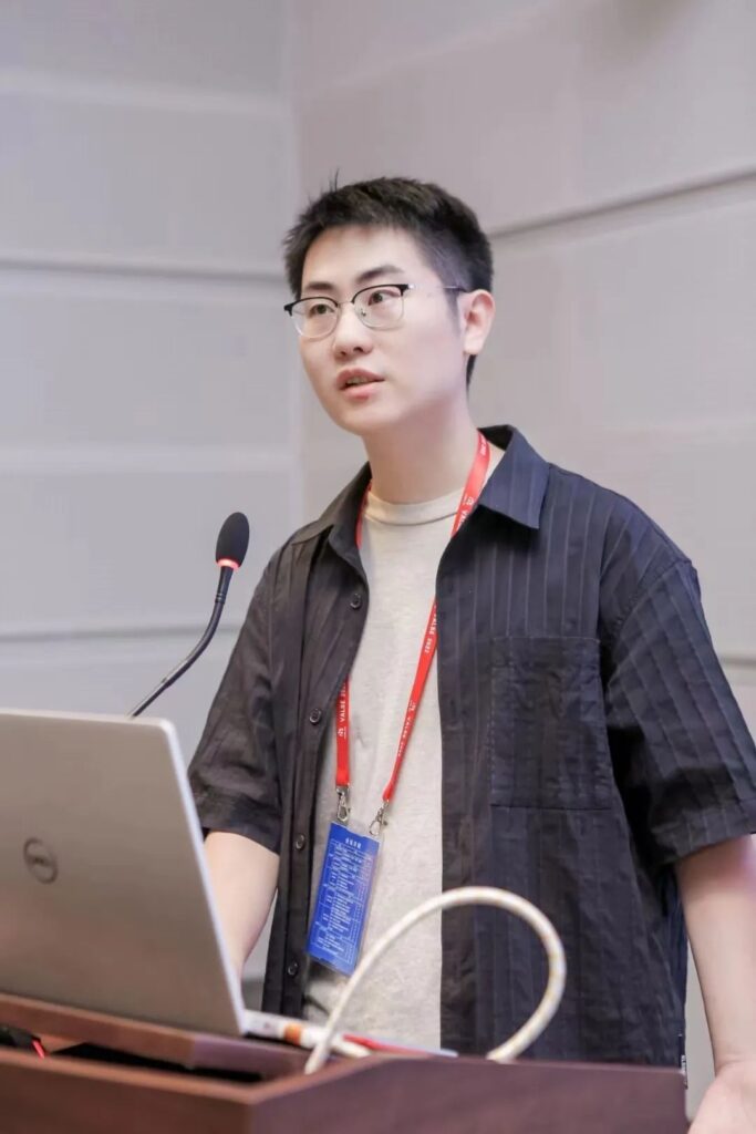 刘泽参与 VALSE 进行学术汇报