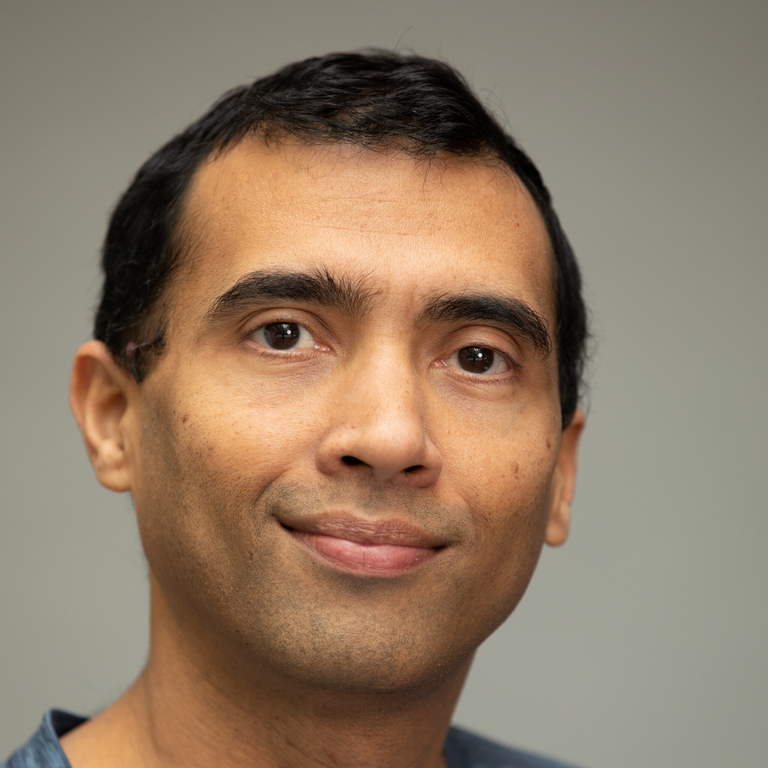 Portrait of Badrish Chandramouli