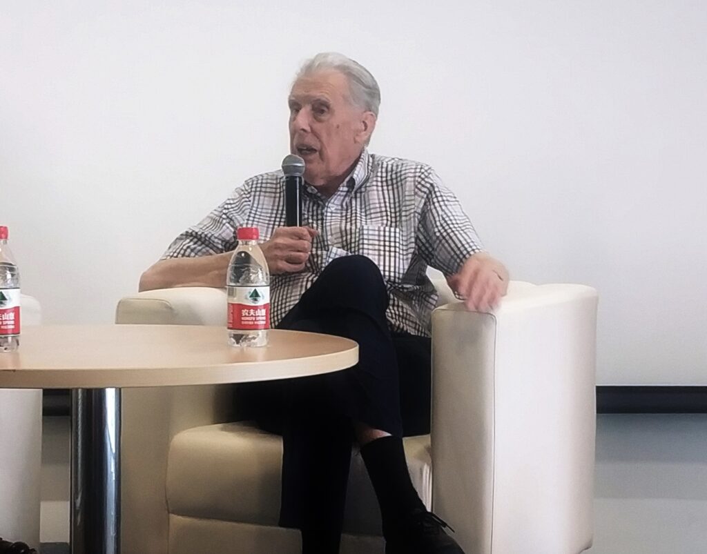 图灵奖得主 John Hopcroft 教授