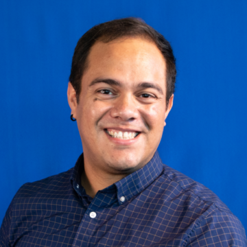 Portrait of Cesar Torres Jr.