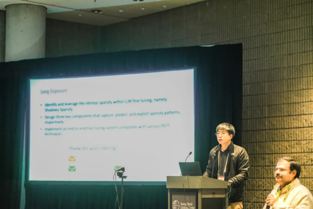 王拓为在国际超算大会SC'24作报告