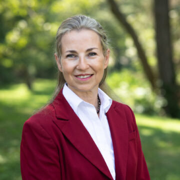 Portrait of Vardit Ravitsky