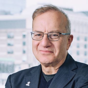 Portrait of Dr. Isaac Kohane