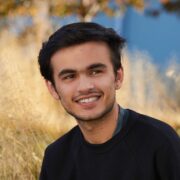 Manan Tomar的肖像