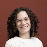 Hayley LeBlanc的肖像