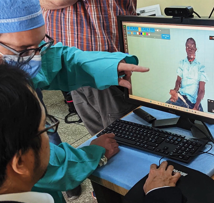 Reconstructive plastic surgeons from Glasgow, Scotland use the 3DTM system in Accra, Ghana to train local surgeons and consult on difficult surgical procedures before traveling to the country.