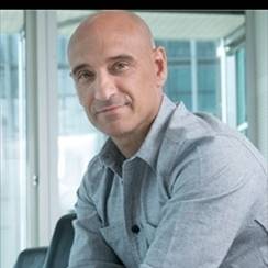 Omar Abbosh headshot