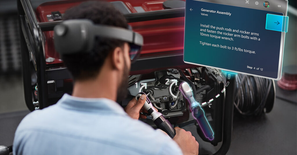 MR ゴーグル を装着し Dynamics 365 ガイドに従って組足せ作業をする男性従業員